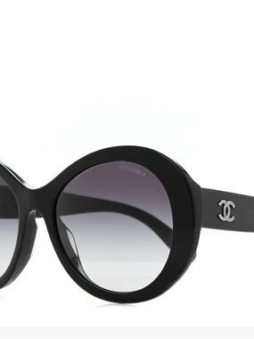 Chanel Oval CC Sunglasses 5372